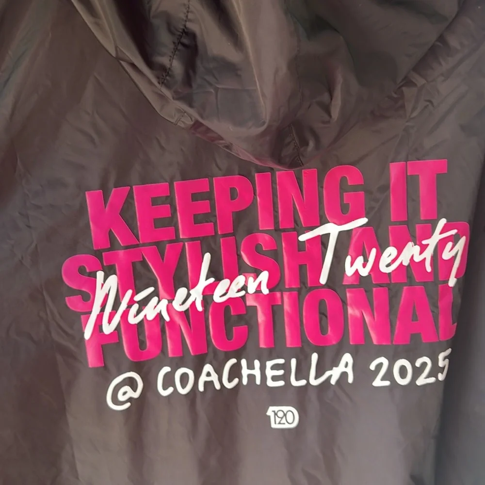 1920/eos colab Black convertible parka size L‎ NWT 2025 Coachella merch